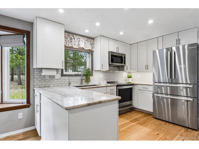166 Hummingbird Ln, Golden, CO 80403