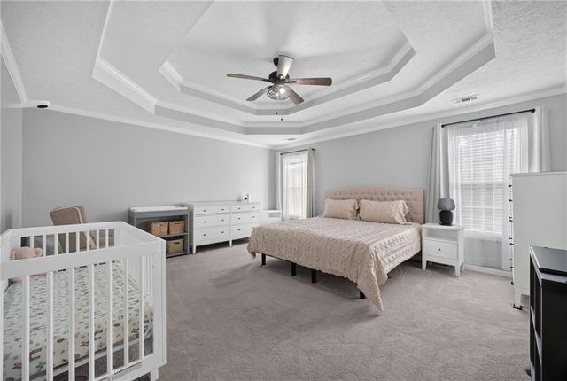 2990 Meadow Gate Way, Loganville, GA 30052