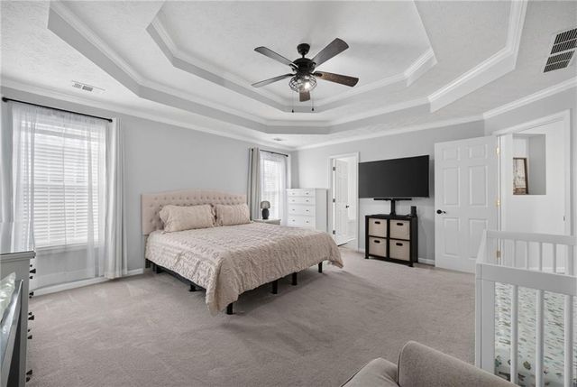 2990 Meadow Gate Way, Loganville, GA 30052