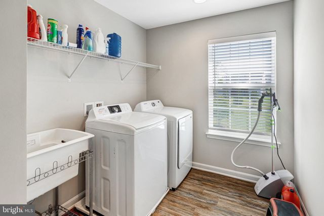 11 WORSHAM LN, Fredericksburg, VA 22405