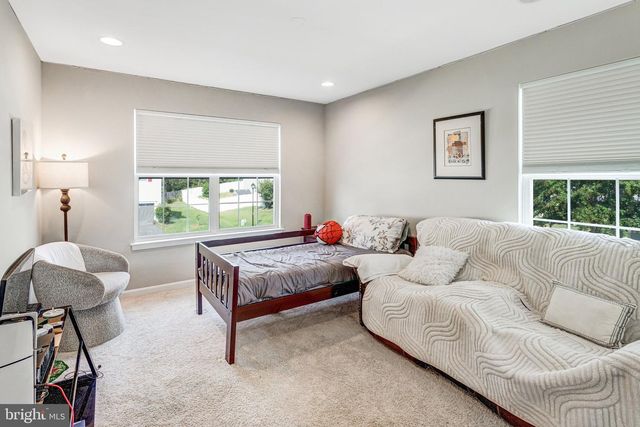 11 WORSHAM LN, Fredericksburg, VA 22405