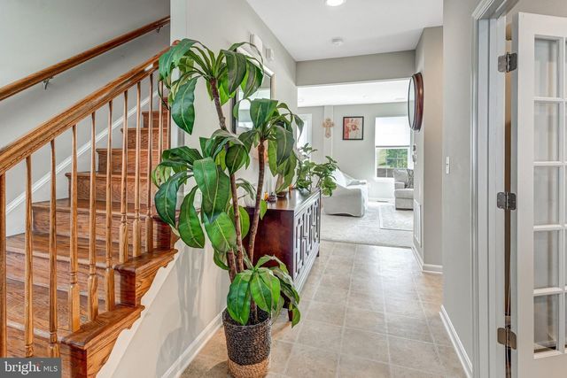 11 WORSHAM LN, Fredericksburg, VA 22405