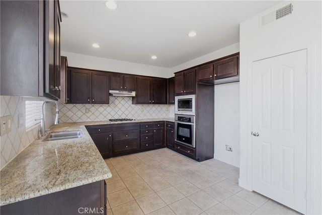 19690 Berrywood, Lake Elsinore, CA 92530