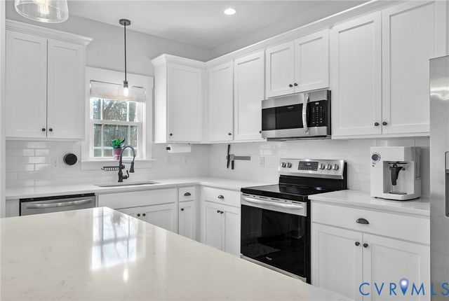 4883 Old Fredericksburg Rd, Mineral, VA 23117