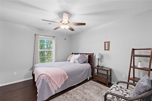 5 Ettington Lane, Bella Vista, AR 72714