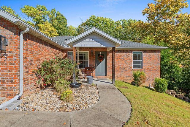 5 Ettington Lane, Bella Vista, AR 72714