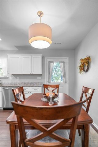 5 Ettington Lane, Bella Vista, AR 72714