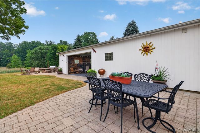 3405 Orchard Park Road, Orchard Park, NY 14127