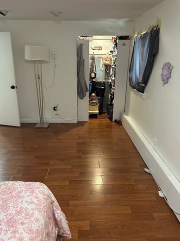 101 Bishop Dr 101, Framingham, MA 01702