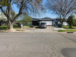 3762 N Claremont Avenue N, Fresno, CA 93727