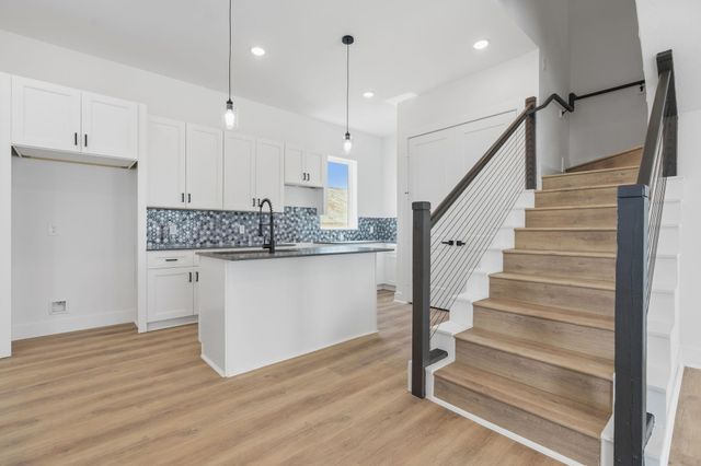 213 Foxshire Lane, Houston, TX 77047
