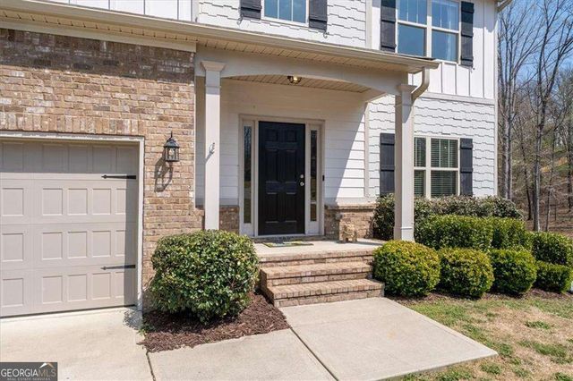 17 Four Feathers Lane NE, Rydal, GA 30171