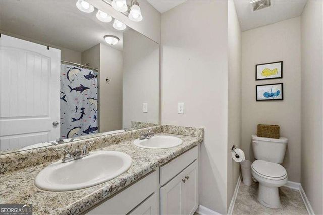17 Four Feathers Lane NE, Rydal, GA 30171