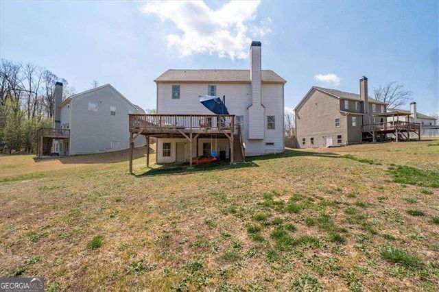 17 Four Feathers Lane NE, Rydal, GA 30171