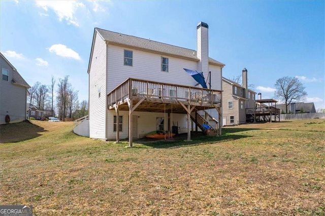 17 Four Feathers Lane NE, Rydal, GA 30171