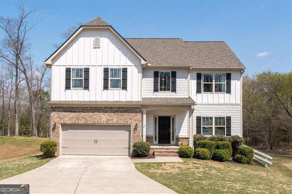 17 Four Feathers Lane NE, Rydal, GA 30171