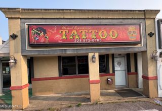 2752 Bienville Boulevard, Ocean Springs, MS 39564