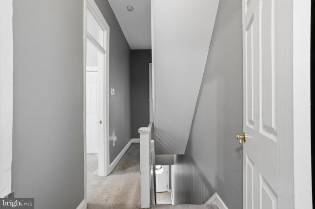 902 S 8TH ST, Philadelphia, PA 19147