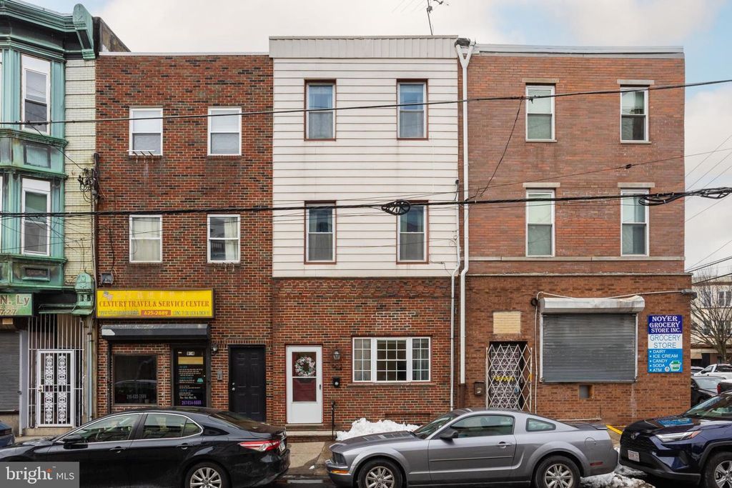 902 S 8TH ST, Philadelphia, PA 19147