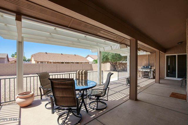 13627 W BALLAD Drive, Sun City West, AZ 85375