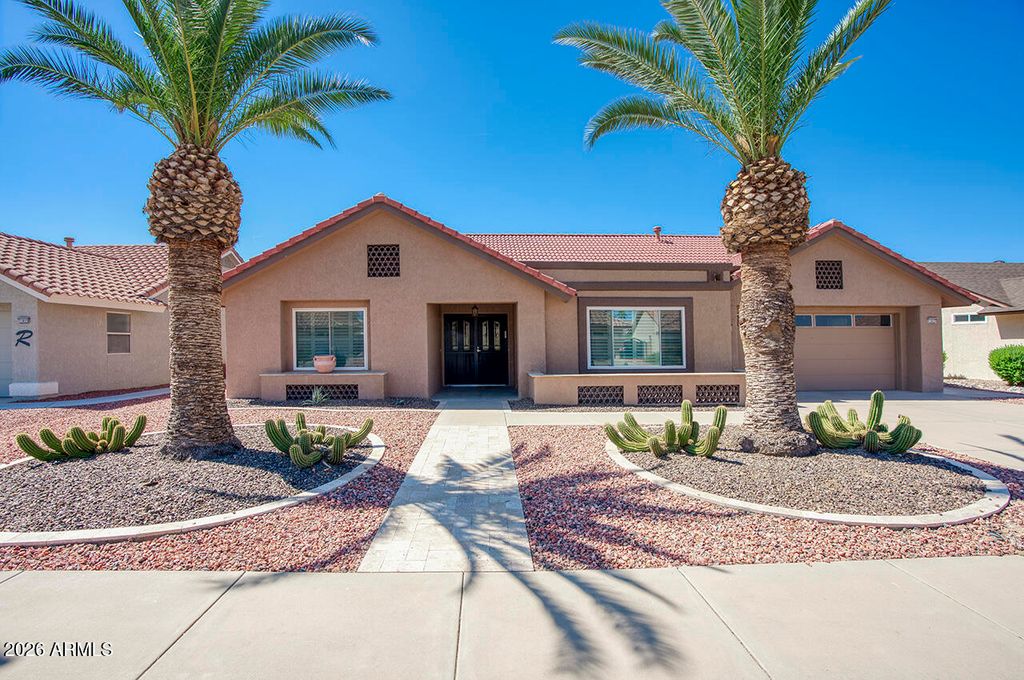 13627 W BALLAD Drive, Sun City West, AZ 85375