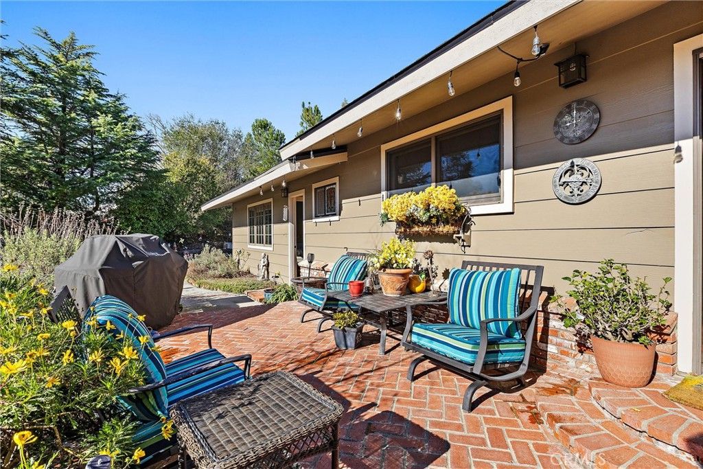 Image 32 of property listing at 9290 Carmel Rd, Atascadero, CA 93422
