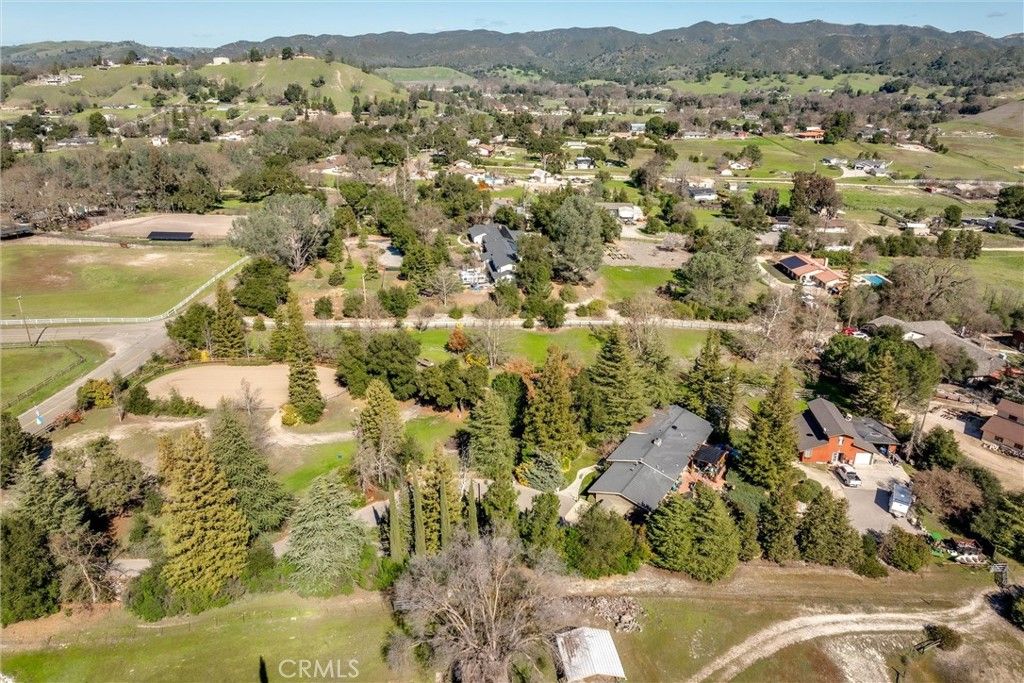 Image 47 of property listing at 9290 Carmel Rd, Atascadero, CA 93422