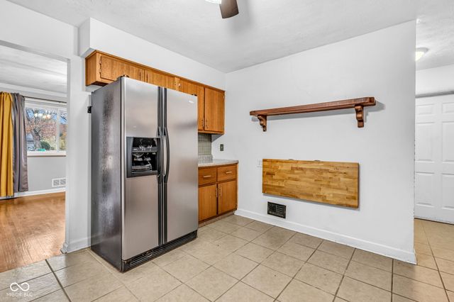 5108 Chatham Place, Indianapolis, IN 46226