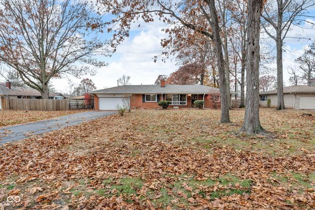 5108 Chatham Place, Indianapolis, IN 46226