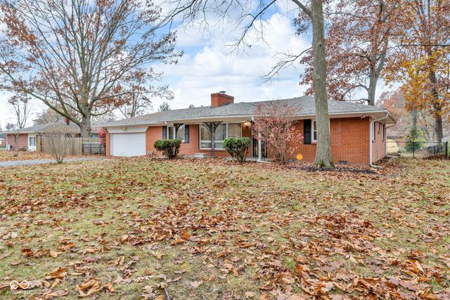 5108 Chatham Place, Indianapolis, IN 46226