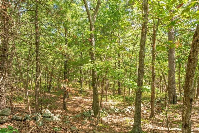12 Parkway Dr, Saugus, MA 01906