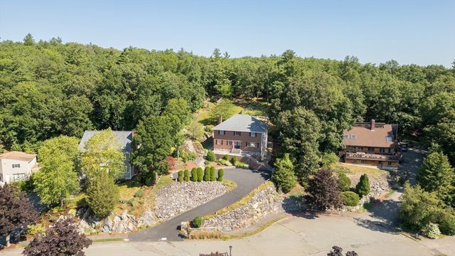 12 Parkway Dr, Saugus, MA 01906