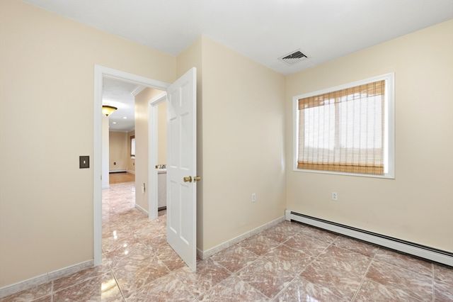 12 Parkway Dr, Saugus, MA 01906