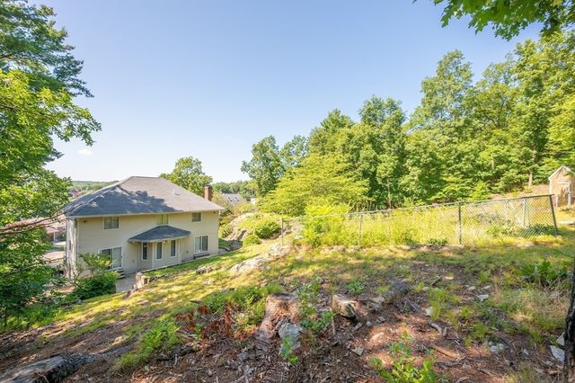 12 Parkway Dr, Saugus, MA 01906