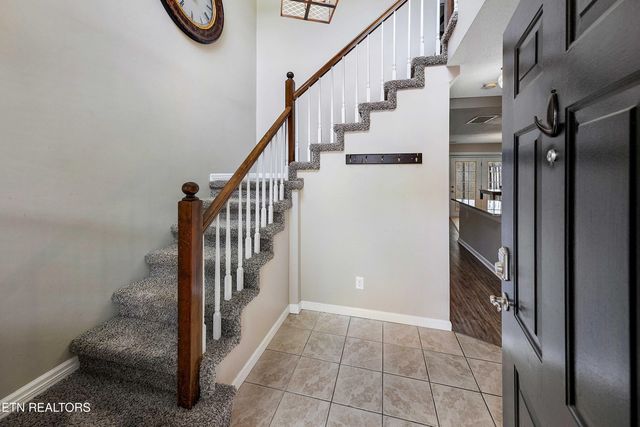 1316 Mountain Meadows Way, Sevierville, TN 37862