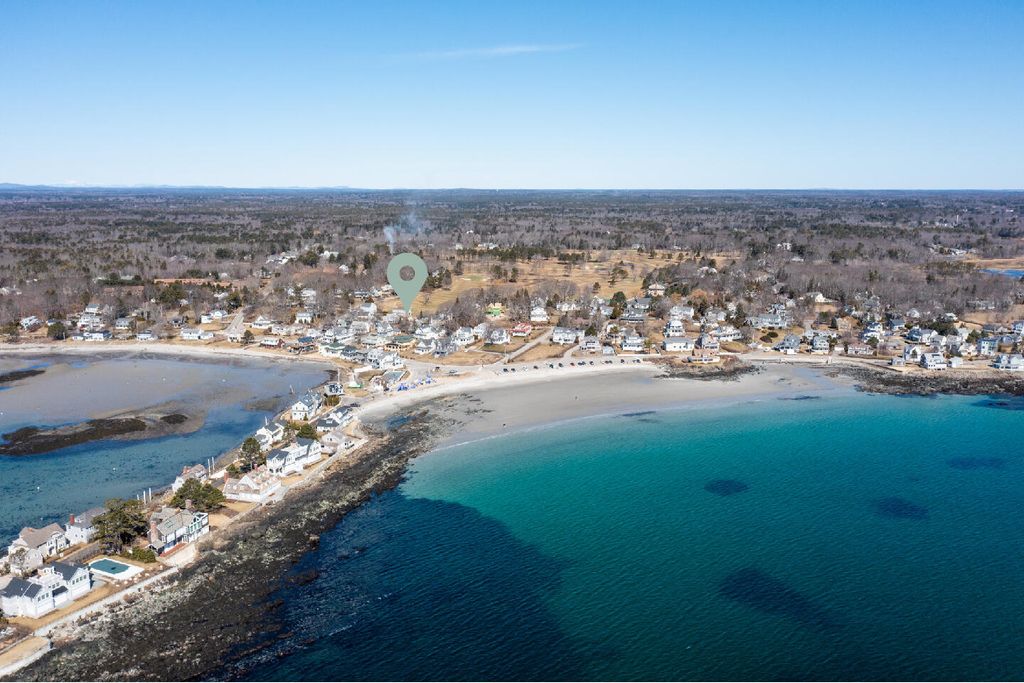 8 Railroad Avenue, Kennebunk, ME 04043 — exterior