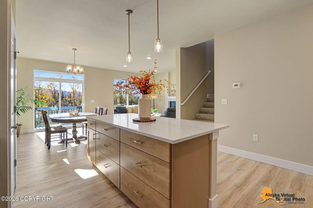 5982 Takotna Loop, Anchorage, AK 99504