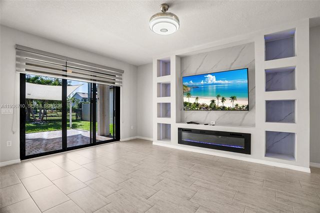 8197 Hanoverian Dr 0, Lake Worth, FL 33467