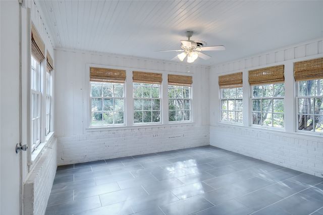 3609 Rogers Avenue, Fort Worth, TX 76109