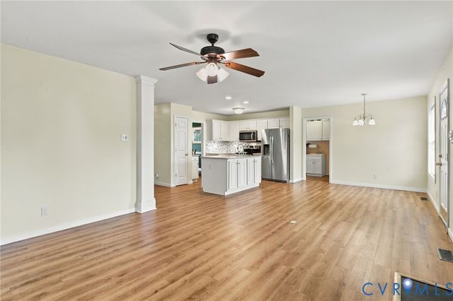 244 Huntsman Rd, Sandston, VA 23150