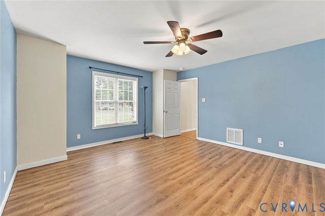 244 Huntsman Rd, Sandston, VA 23150