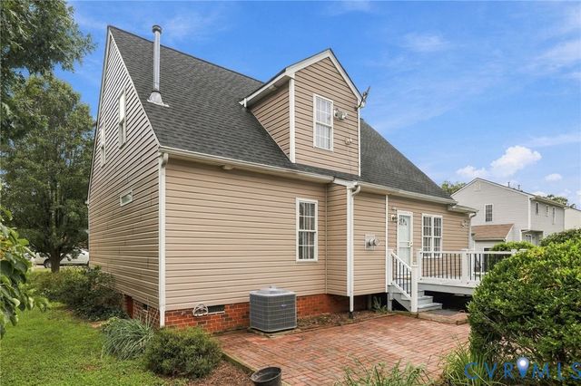 244 Huntsman Rd, Sandston, VA 23150