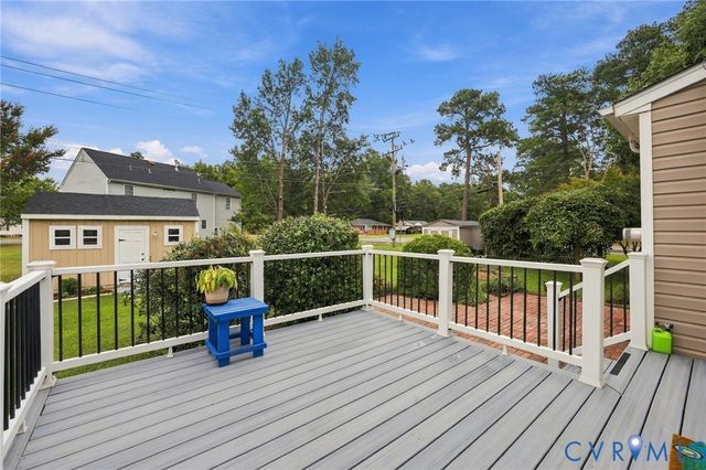 244 Huntsman Rd, Sandston, VA 23150