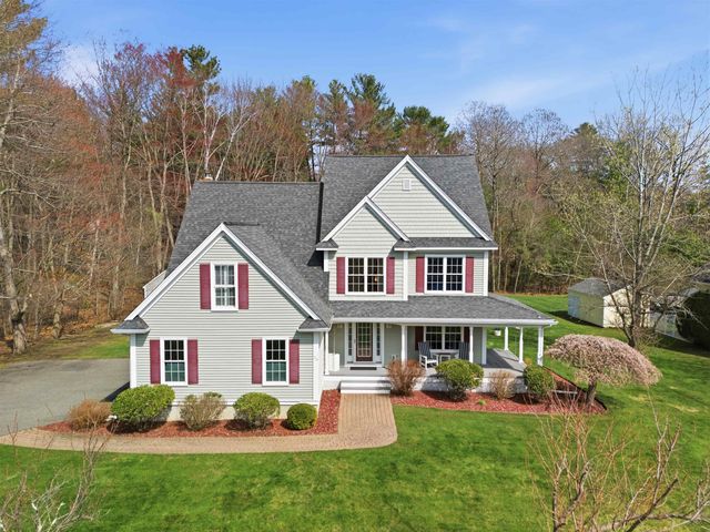 26 Flintlock Road, Salem, NH 03079