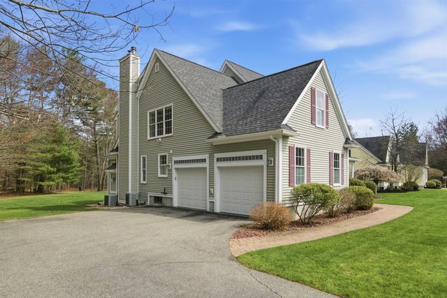 26 Flintlock Road, Salem, NH 03079