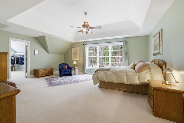 26 Flintlock Road, Salem, NH 03079