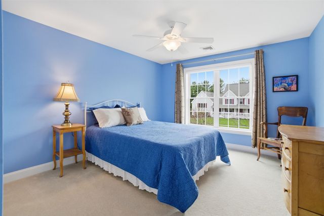 26 Flintlock Road, Salem, NH 03079