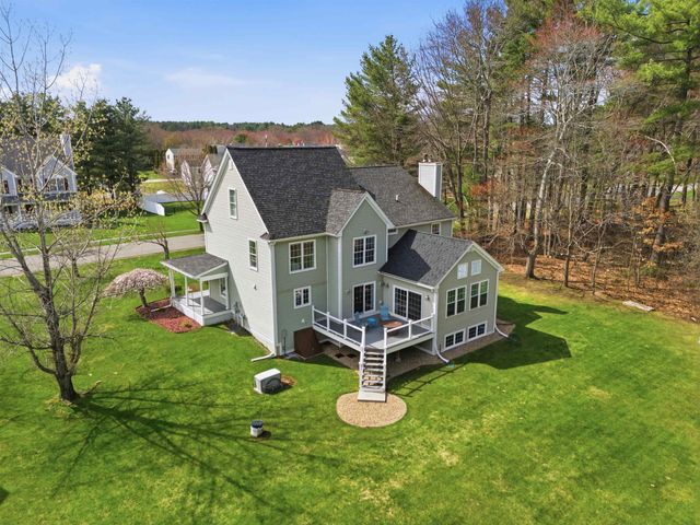 26 Flintlock Road, Salem, NH 03079