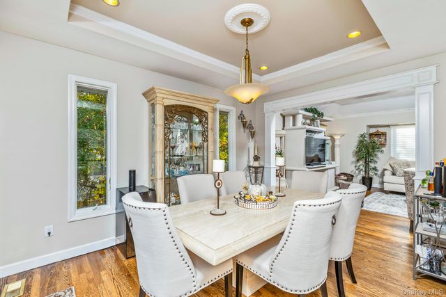 74 Lauren Avenue, Dix Hills, NY 11746