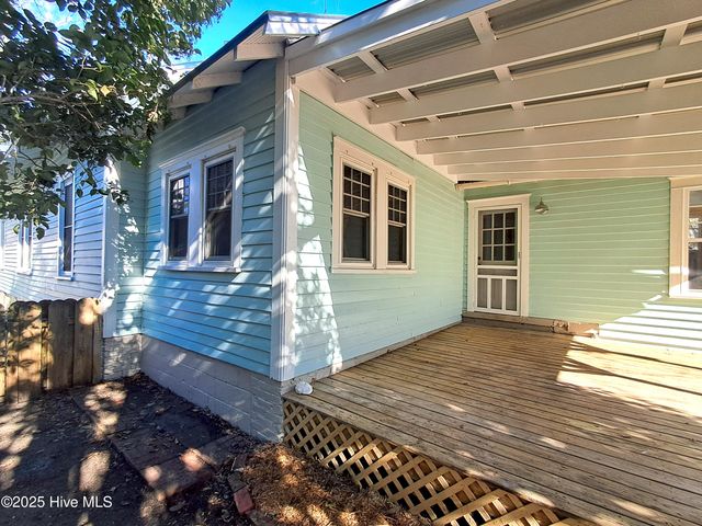 1513 Rhem Avenue, New Bern, NC 28560